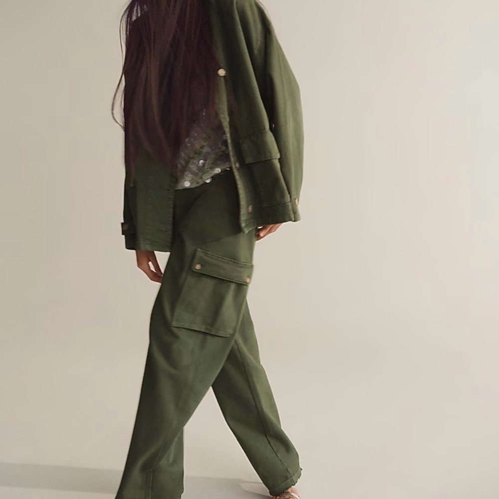 J Crew #bw526 re imagined Relaxed cargo pant in heavyweight twill Green Sz 29